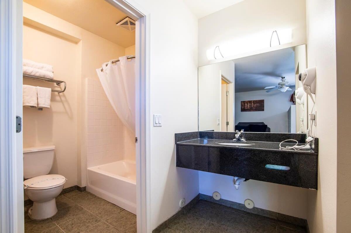 Vistas 216- Renovated Central Sierra Vista Long Term Discounts Exterior photo